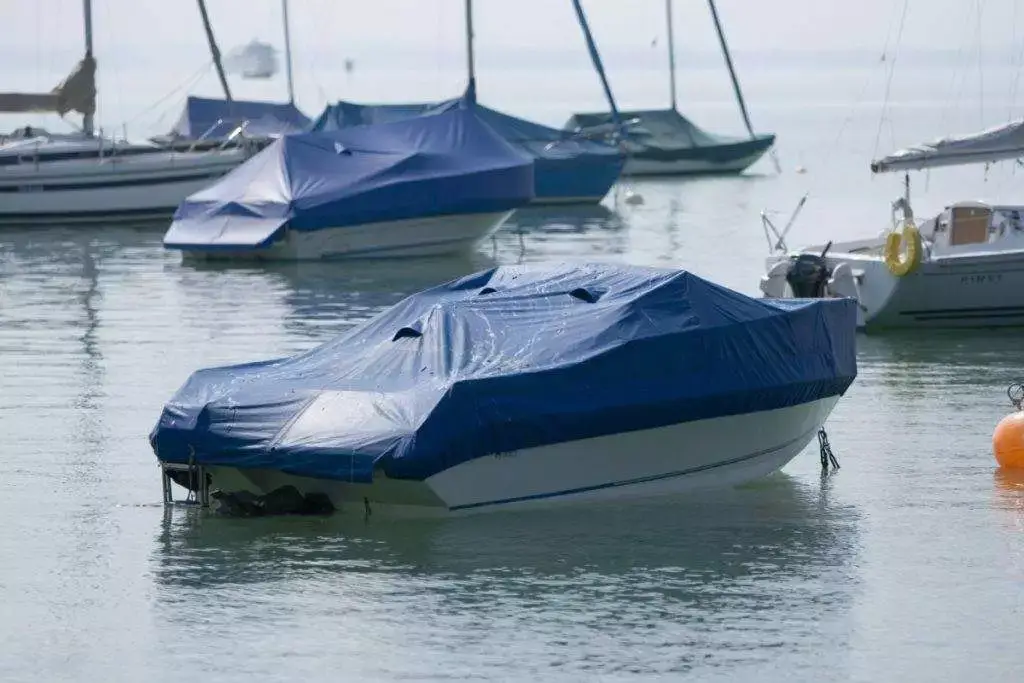 How To Cover A Boat In The Water