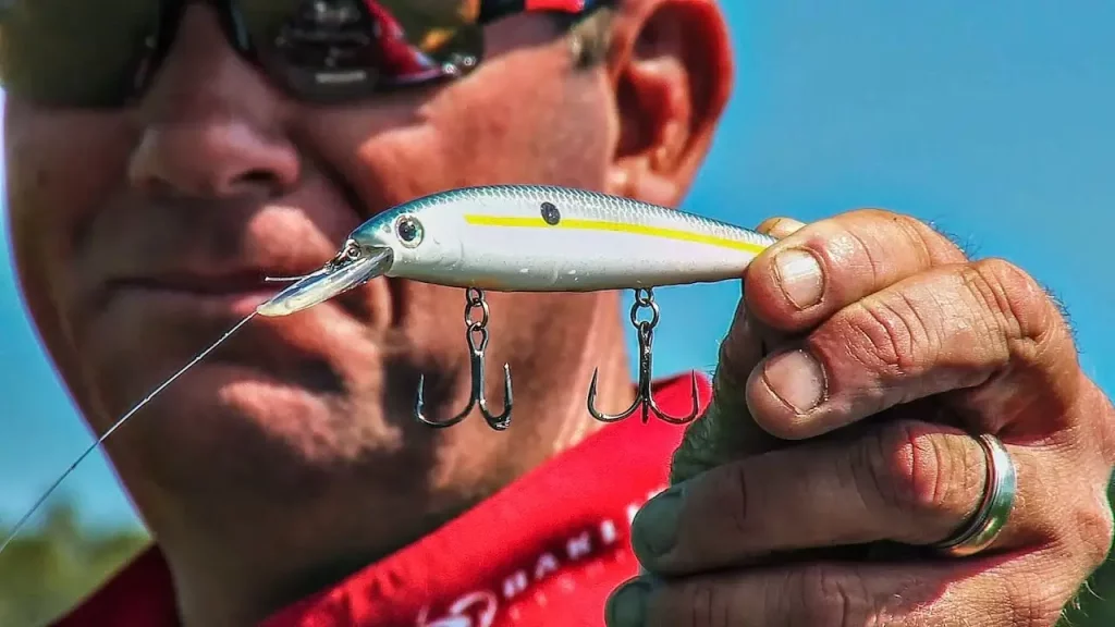 How To Rig A Hard Jerkbait